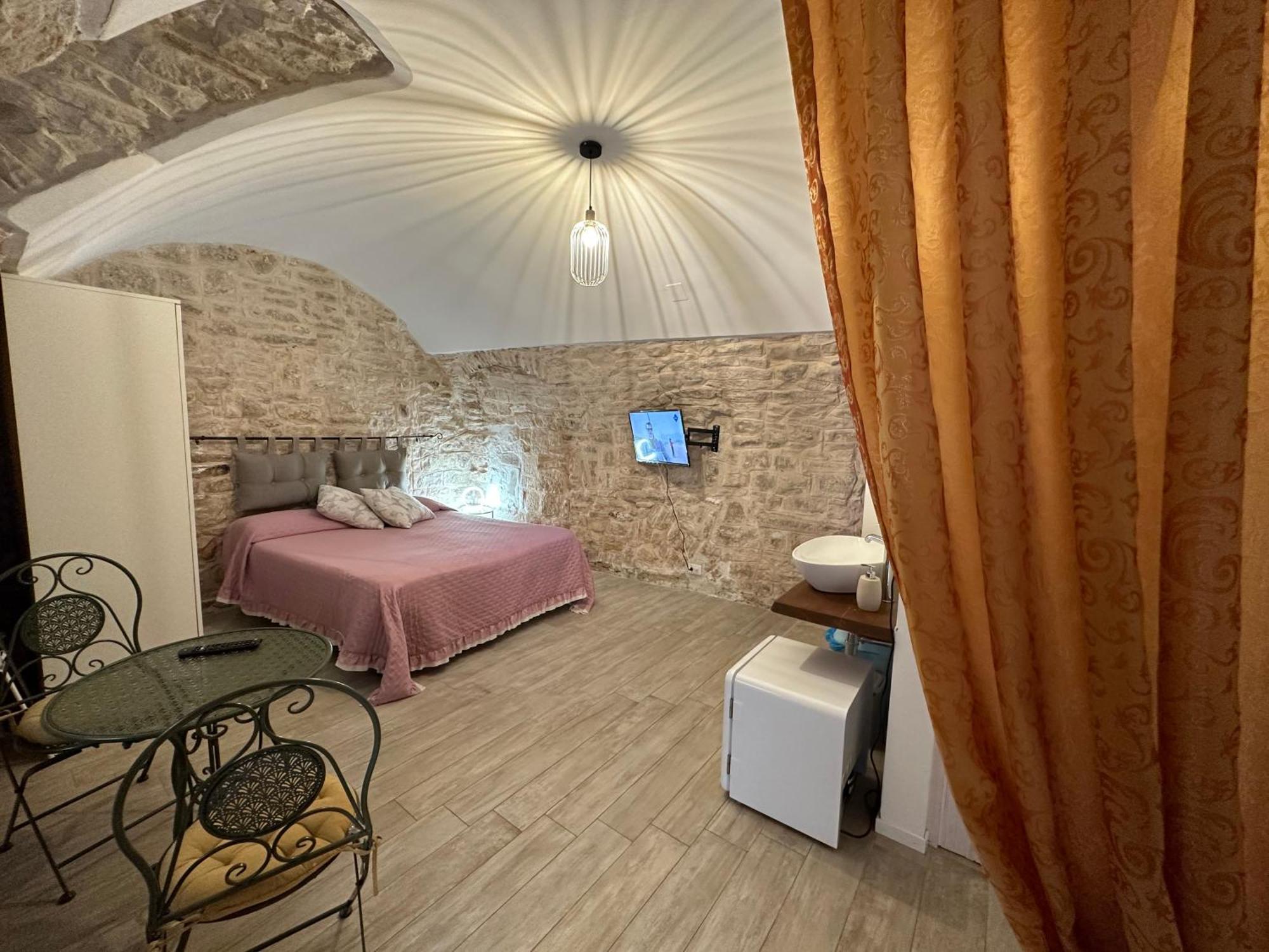 Giovinazzo Suite Pavone Griffi Eksteriør bilde